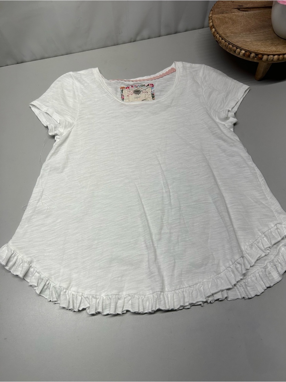 Cupio White Short Sleeve Ruffle-Hem Tee